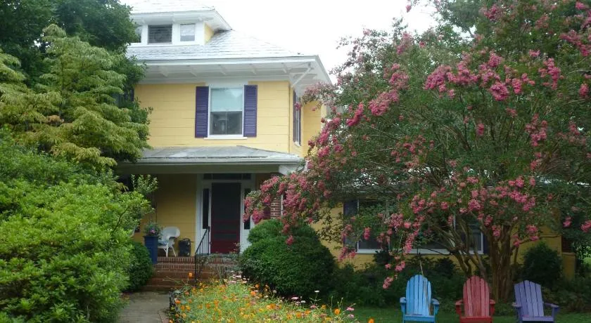 Back INN Time B&B - Image 1