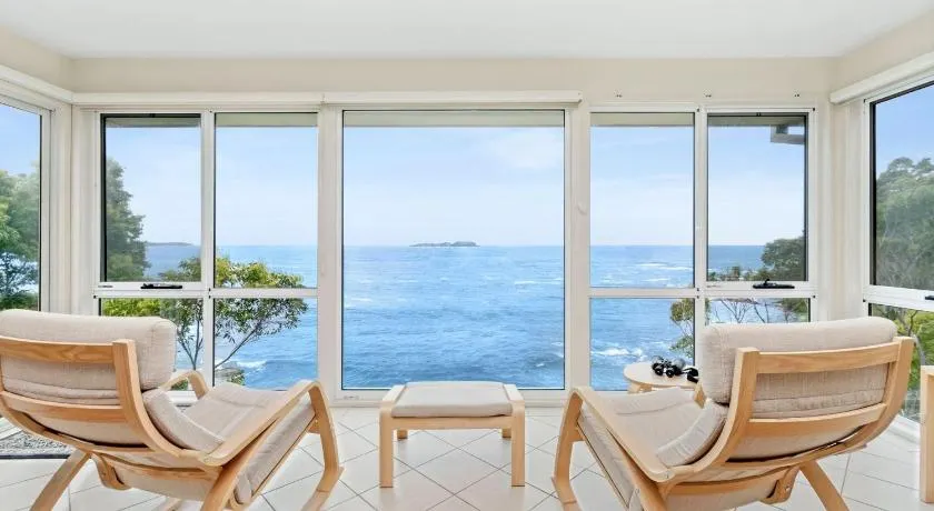 Tollgate Beach House managed by Batemans Bay Accom - Image 1