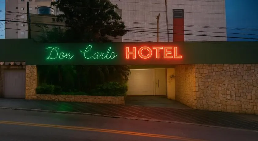 Don Carlo Hotel - Image 1