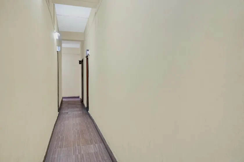 Hotel O Shree Sai - Image 1