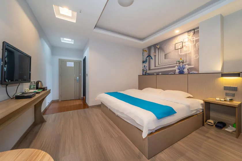 Donghao Hotel (Tengzhou Cultural Square Branch) - Image 1