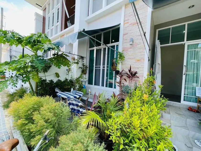Emily’s home - Image 1