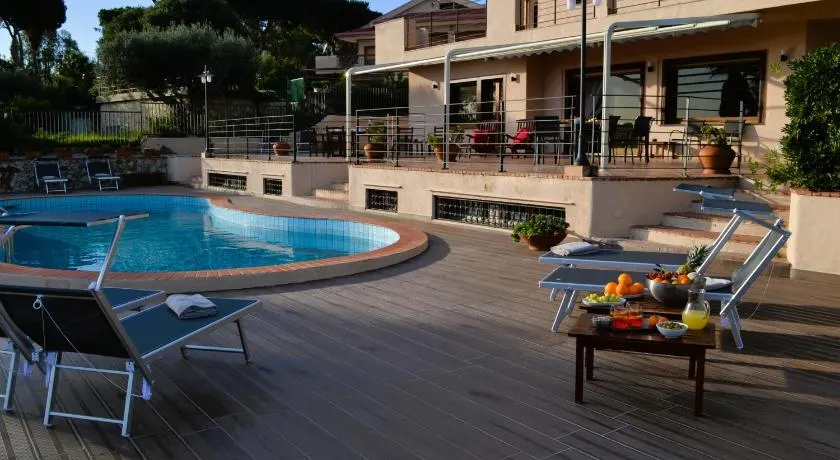 Sicily in Villa - Image 1