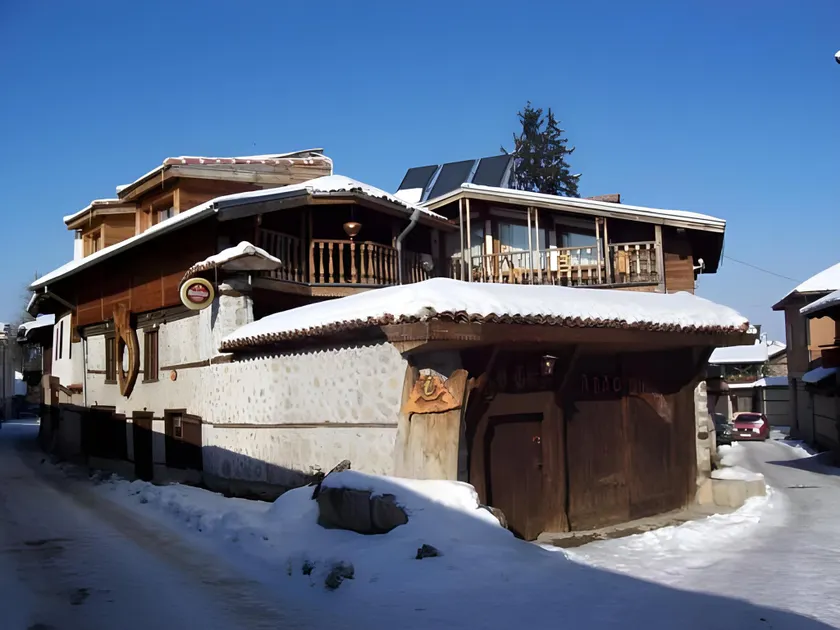 Dedo Pene Inn - Image 1