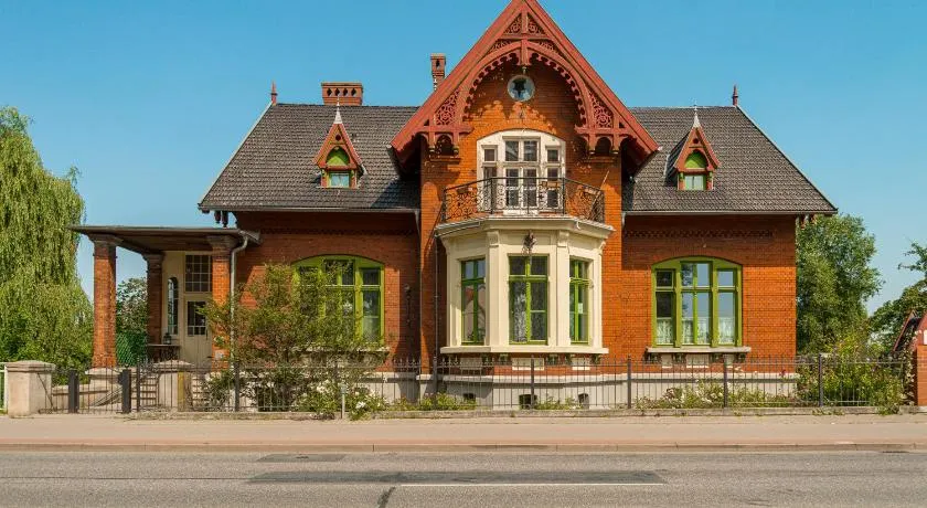 B&B Mühlenvilla am Bützower Hafen - Image 1