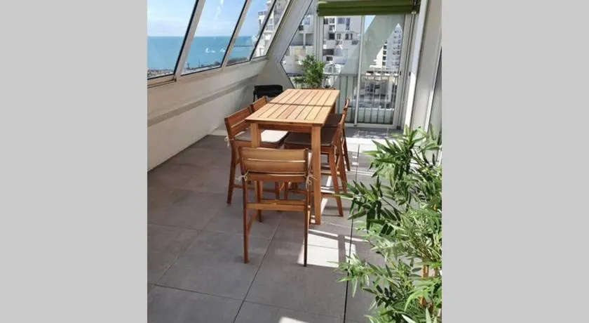 LE MARADIVA - P3 vue imprenable mer-garage - plages - Image 1