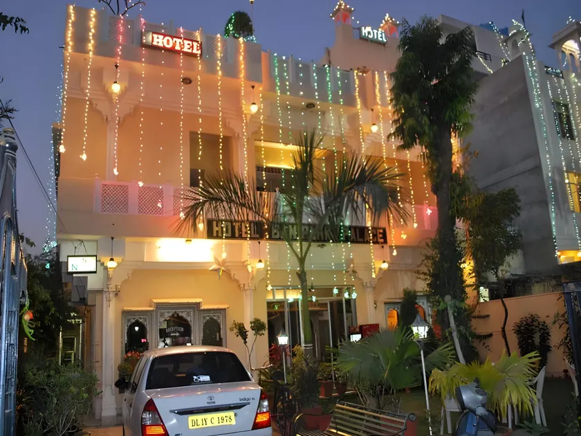 Hotel Bani Park Palace - Image 1