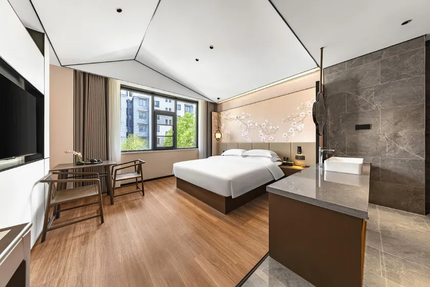 Green Inn (Changfeng Avenue Branch, Junxian County) - Image 1