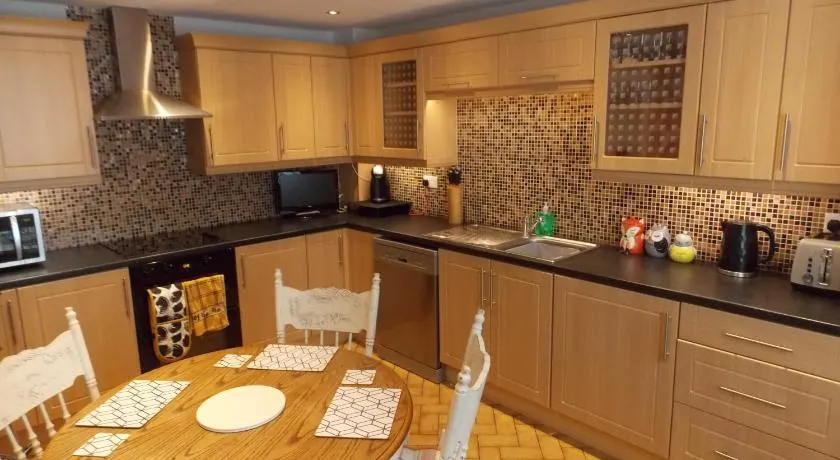 Waterloo Cottage - Image 1