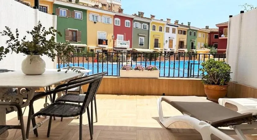 Your Poolside Paradise by the Sea - Image 1