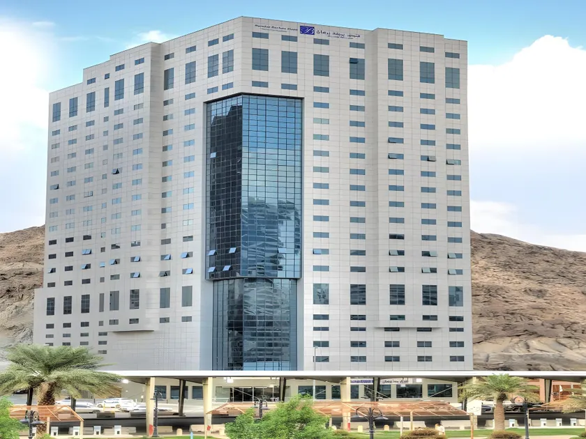 Barakat Burhan Hotel - Image 1