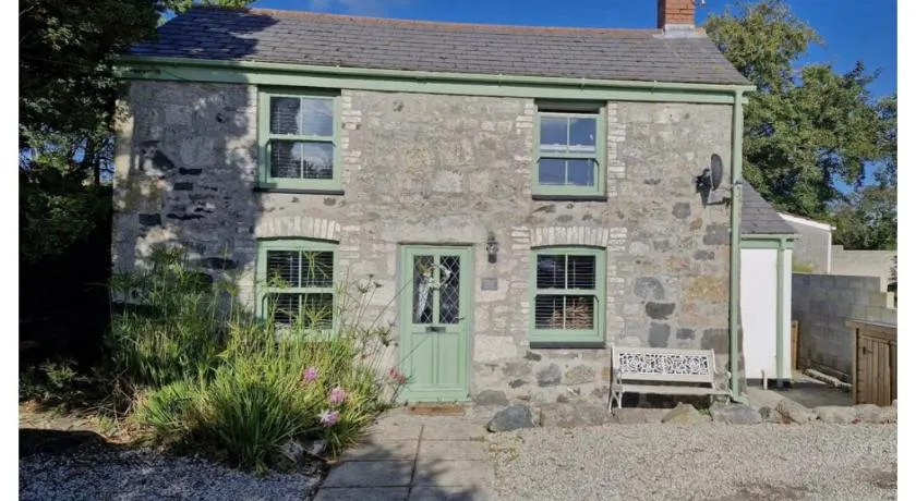 Buddleia Cottage Trewoon, St Austell - Image 1