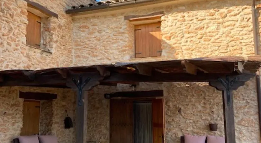Maison avec terrasse, barbecue et jardin | Vue montagne | Avec animaux acceptés - Image 1