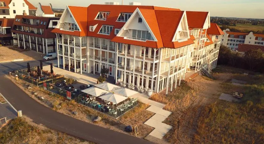 Penthouse in Badhuis Cadzand - Image 1