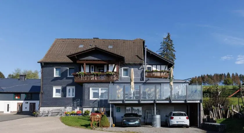 Bauernhof-Pension Schneider-Feige - Image 1