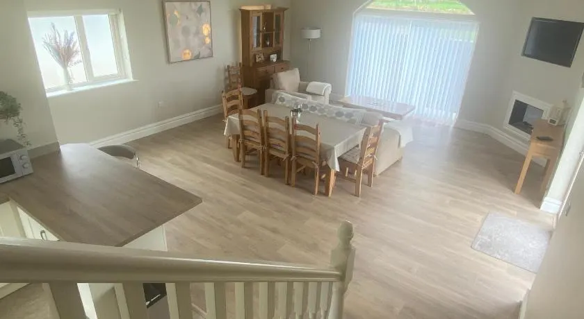 Ard Alainn Lodge, Adorable Setting, scenic views - Image 1