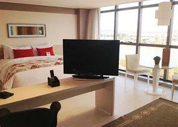 Quality Hotel Petrolina - Image 1