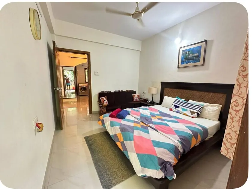Breezy 1BHK apartment near beach - Image 1