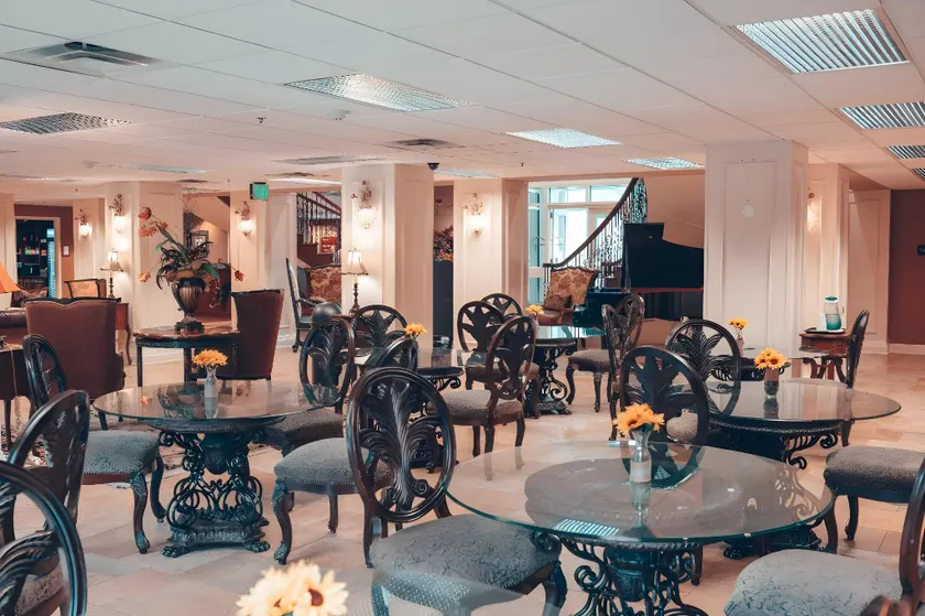 Spark by Hilton Tuscumbia Muscle Shoals - Image 1