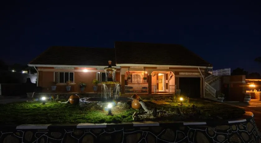 Lake Victoria Country Home - Image 1