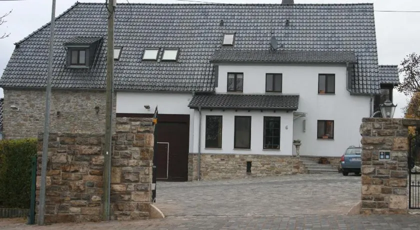 Ferienwohnung "Im Alten Gut" - Image 1