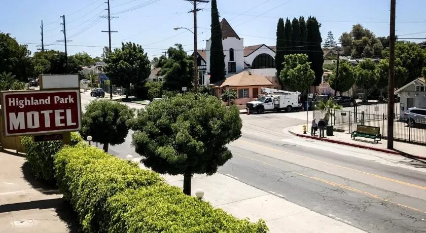 Highland Park Motel - Image 1
