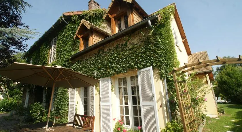 Le Cèdre Bleu - Image 1
