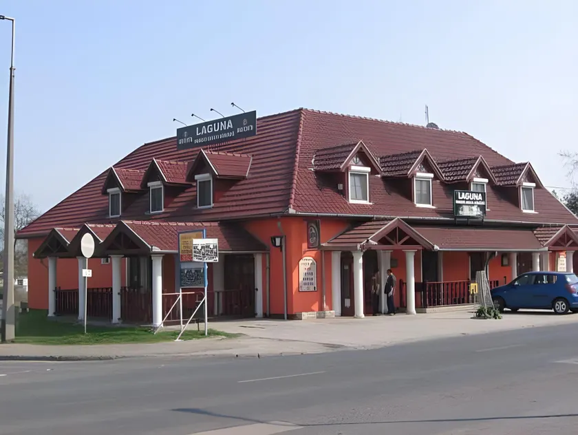 Tranzit Vendégház B - Image 1