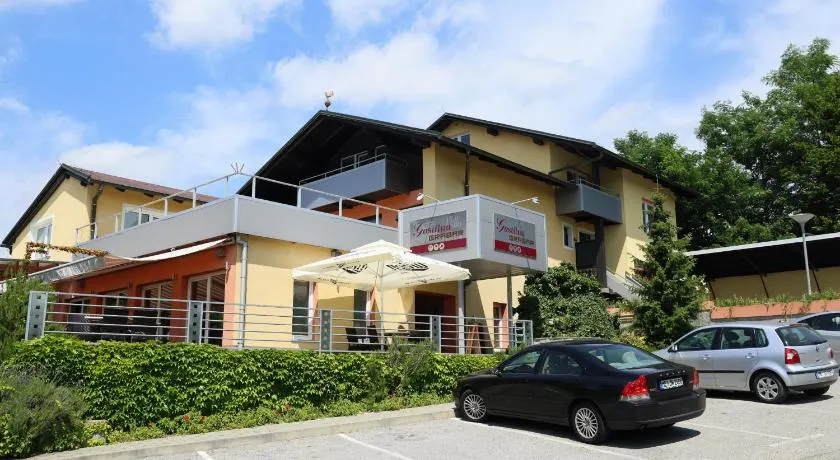 Sobe Grabar - Image 1