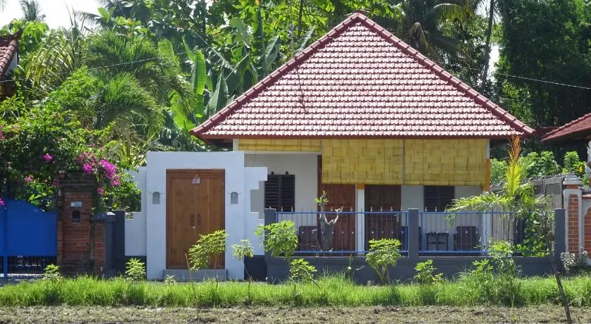 Murnis Bungalow - Image 1