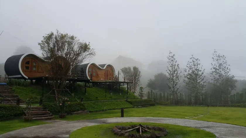 Kiri Pura Resort - Image 1