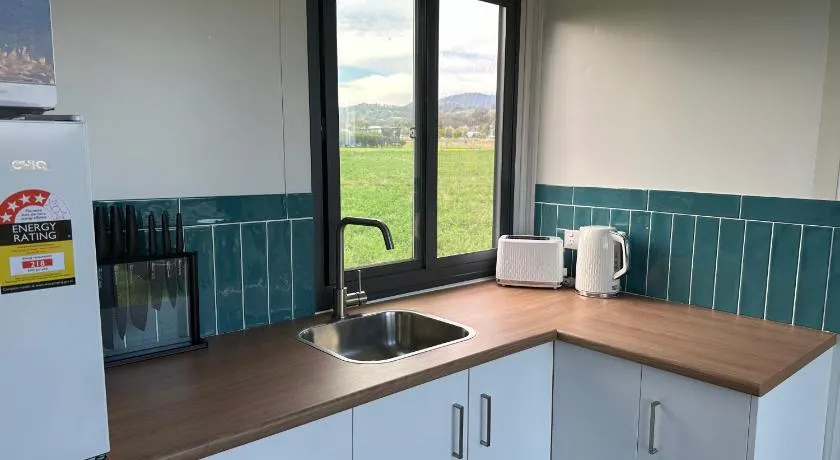 Valleyview Tiny House - Tamworth - Image 1