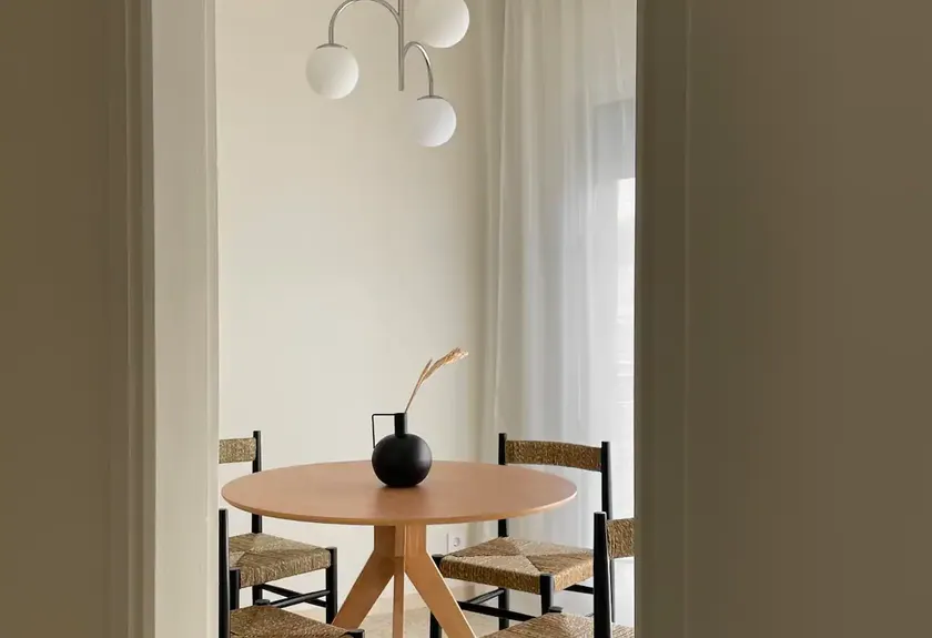 Seaside Serenity - Your Retreat by the Beach - Image 1