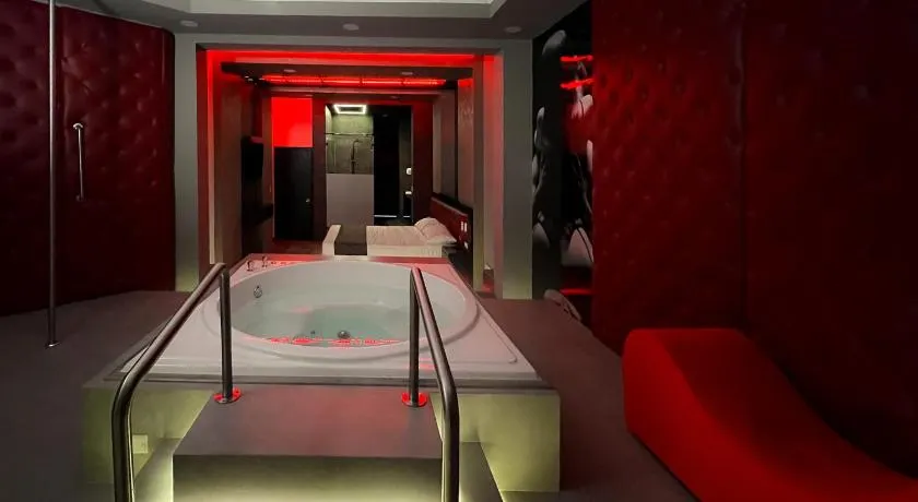 Motel Boutique Qatro - Image 1