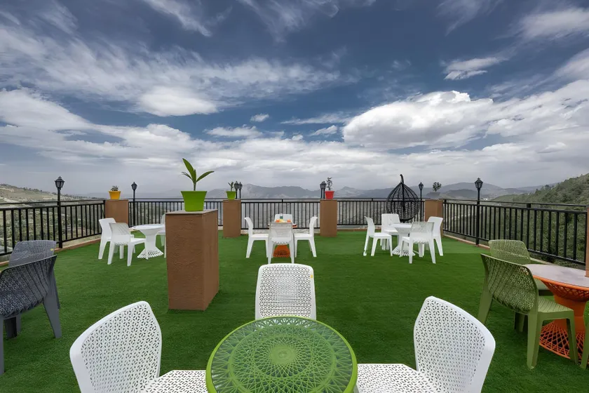 The Charvi Retreat I Vacations I Conference I MICE I Family Events I Open Air Terrace I Sky Bonfire I Wooden Rooms With Pvt Balconies I Kufri by Exotic Stays - Image 1