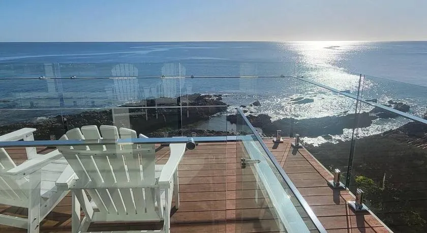 Heathcliff1 Luxury Couples Retreat with Stunning Coastal Views! - Image 1