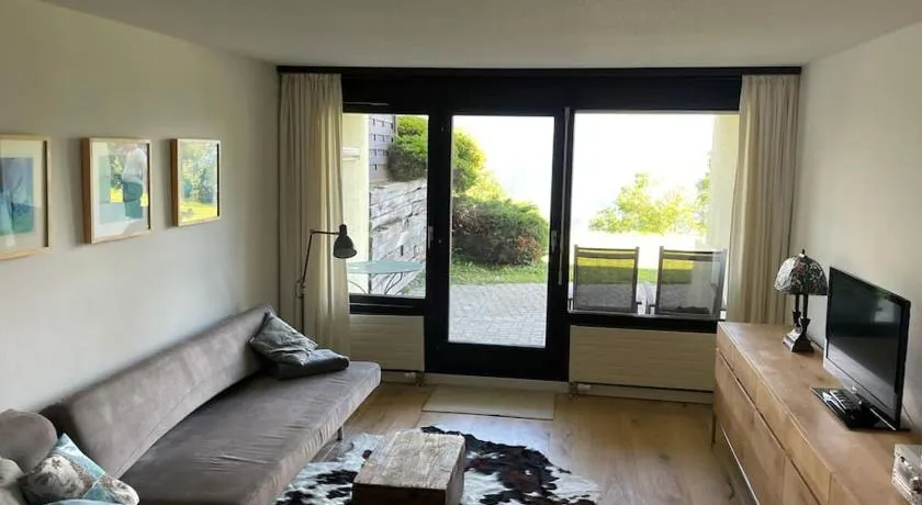 Apartment im 4-Sterne Berghotel über Interlaken-Thunersee - Image 1