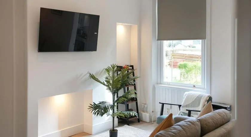 Troon Golf Apartment - Image 1