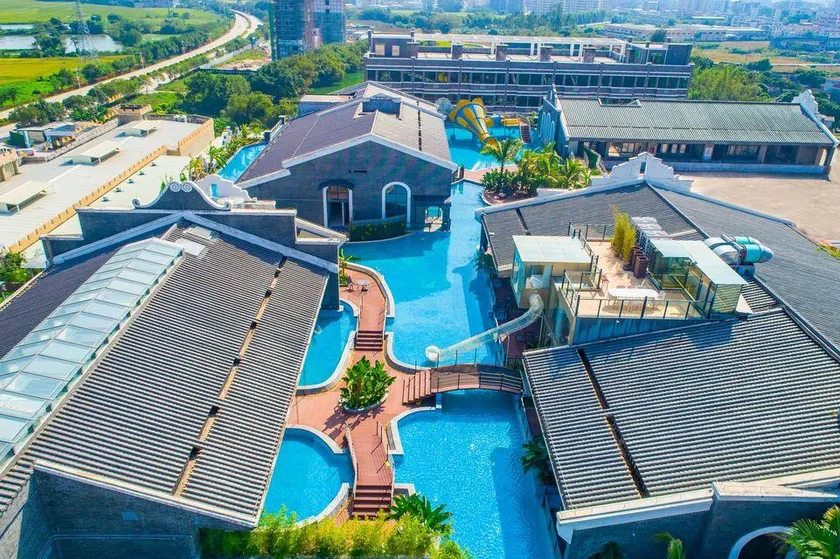 Nirvana Hotel & Resort - Image 1