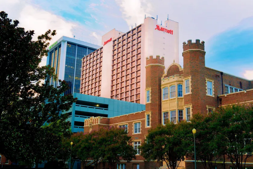 Jackson Downtown Convention Center Hotel - Image 1