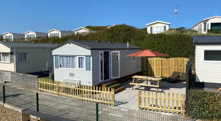 Caravan 2 persoons 1,5 km van strand - Image 1
