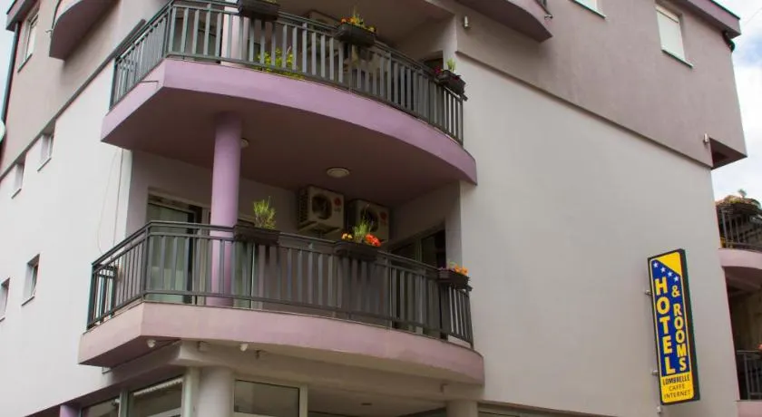 Hotel & Rooms Lombrelle - Image 1