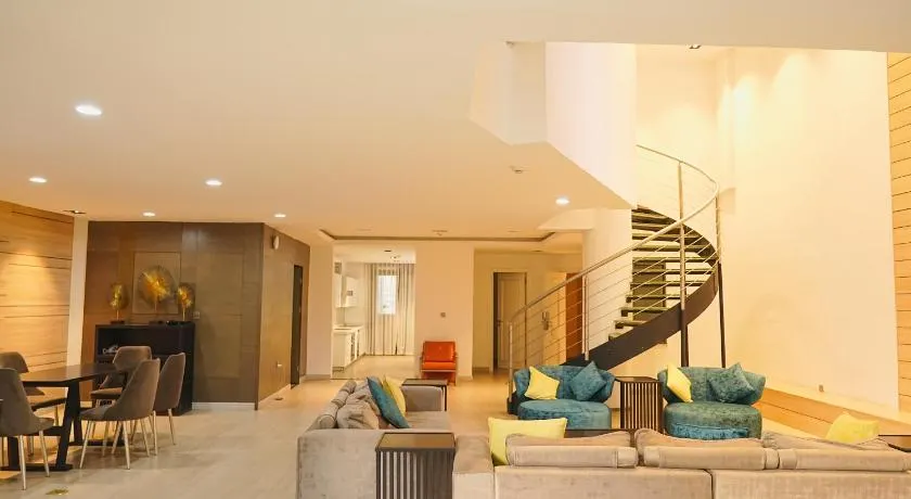 ESAF Luxury Hotel Apartments - Image 1