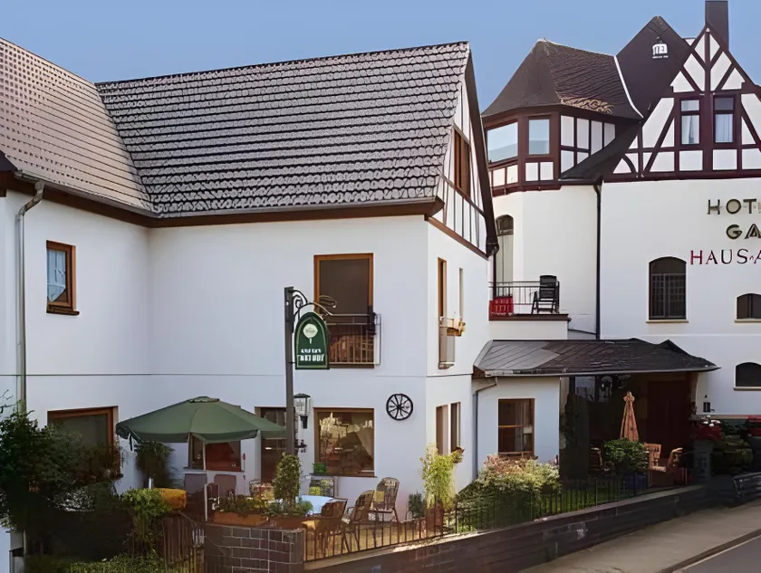 Hotel Arns - Image 1