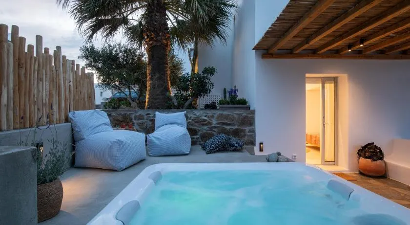 Levantes House Mykonos - Image 1