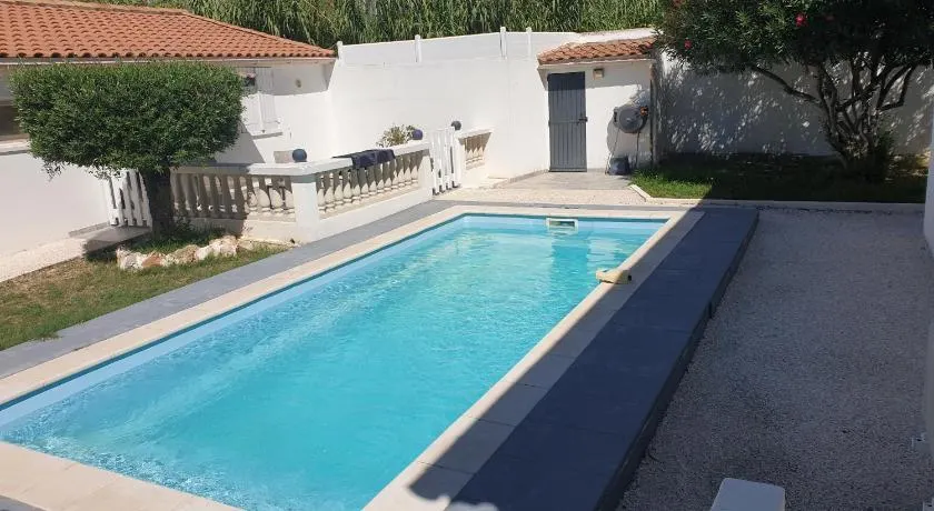 Adorable Romantique Maison d'hôte, piscine, wifi 4G, proche BEZIERS - Image 1