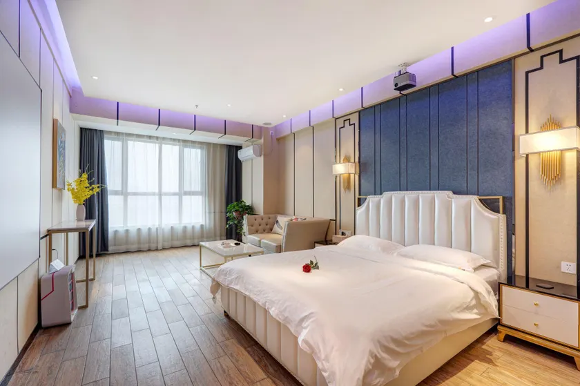 Lanshe Cinema Hotel (Taiyuan MixC Branch) - Image 1