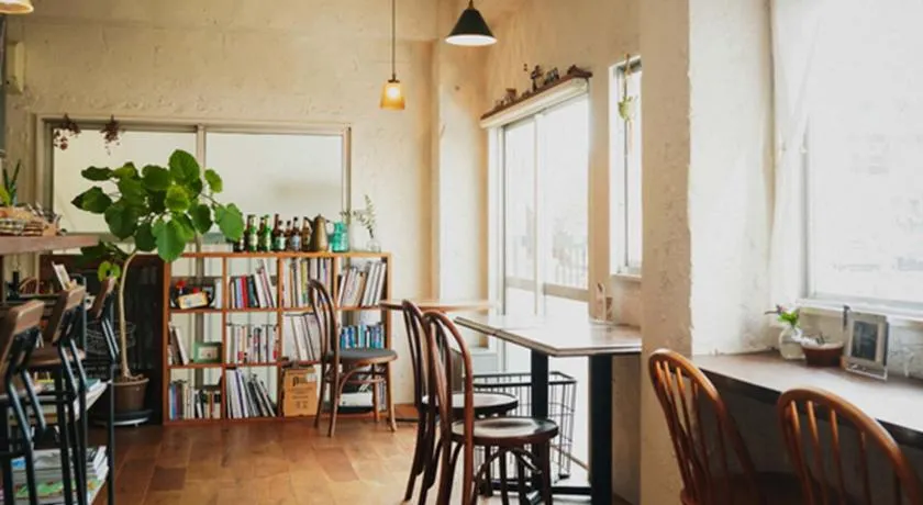 ROUTE - Cafe and Petit Hostel - Image 1