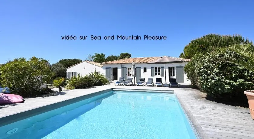 Villa Mer 4 Etoiles - 90 M de la mer Sea and Mountain Pleasure - Image 1