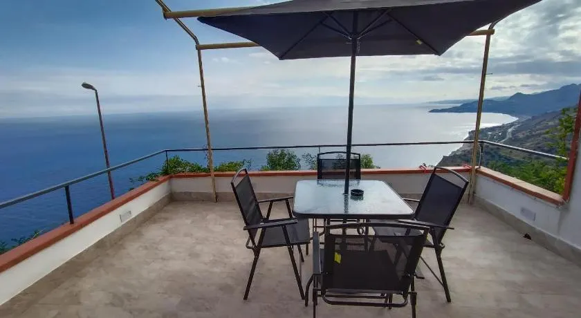 MAISON PALMENTELLo 3 - Image 1